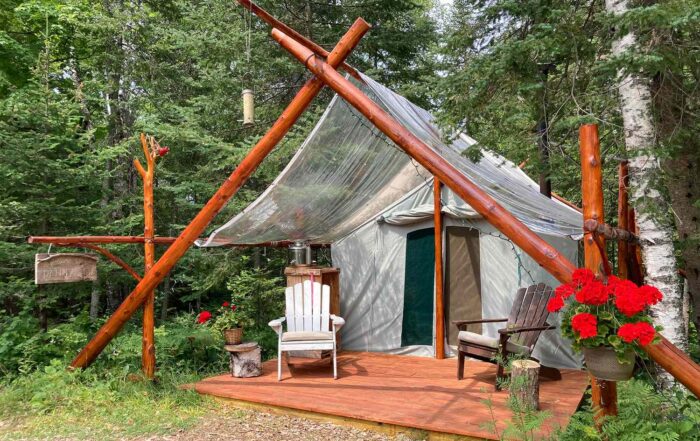 These Are the Best Glamping Spots in the U.S. for 2025—From Hobbit Houses to Forest Domes – Glamping Passion